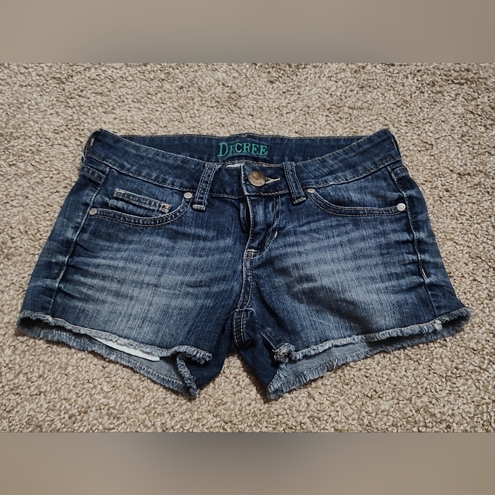 Women's Decree Shorts